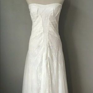 BCBG MAX AZRIA white dress